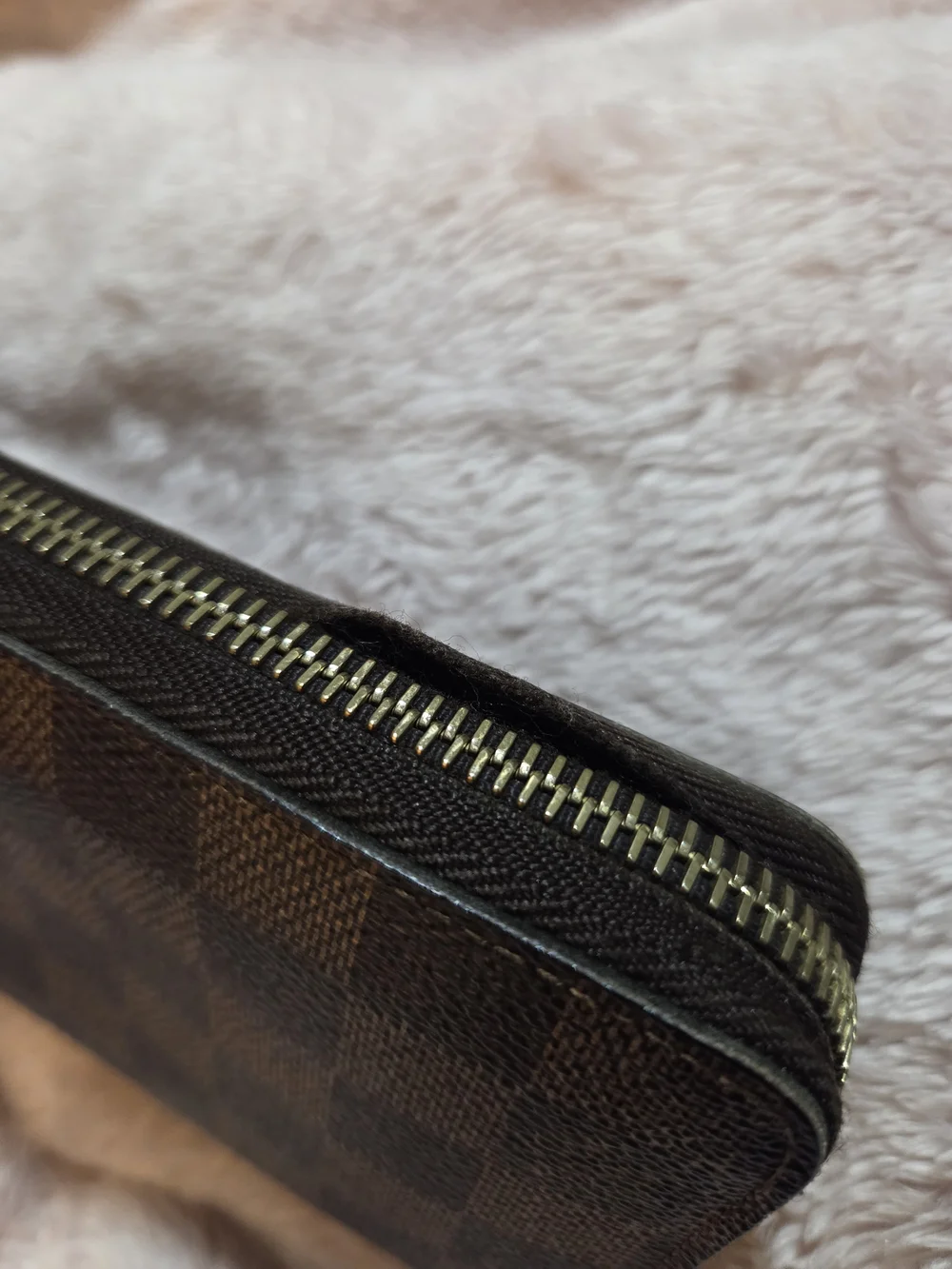 Louis Vuitton priced defect